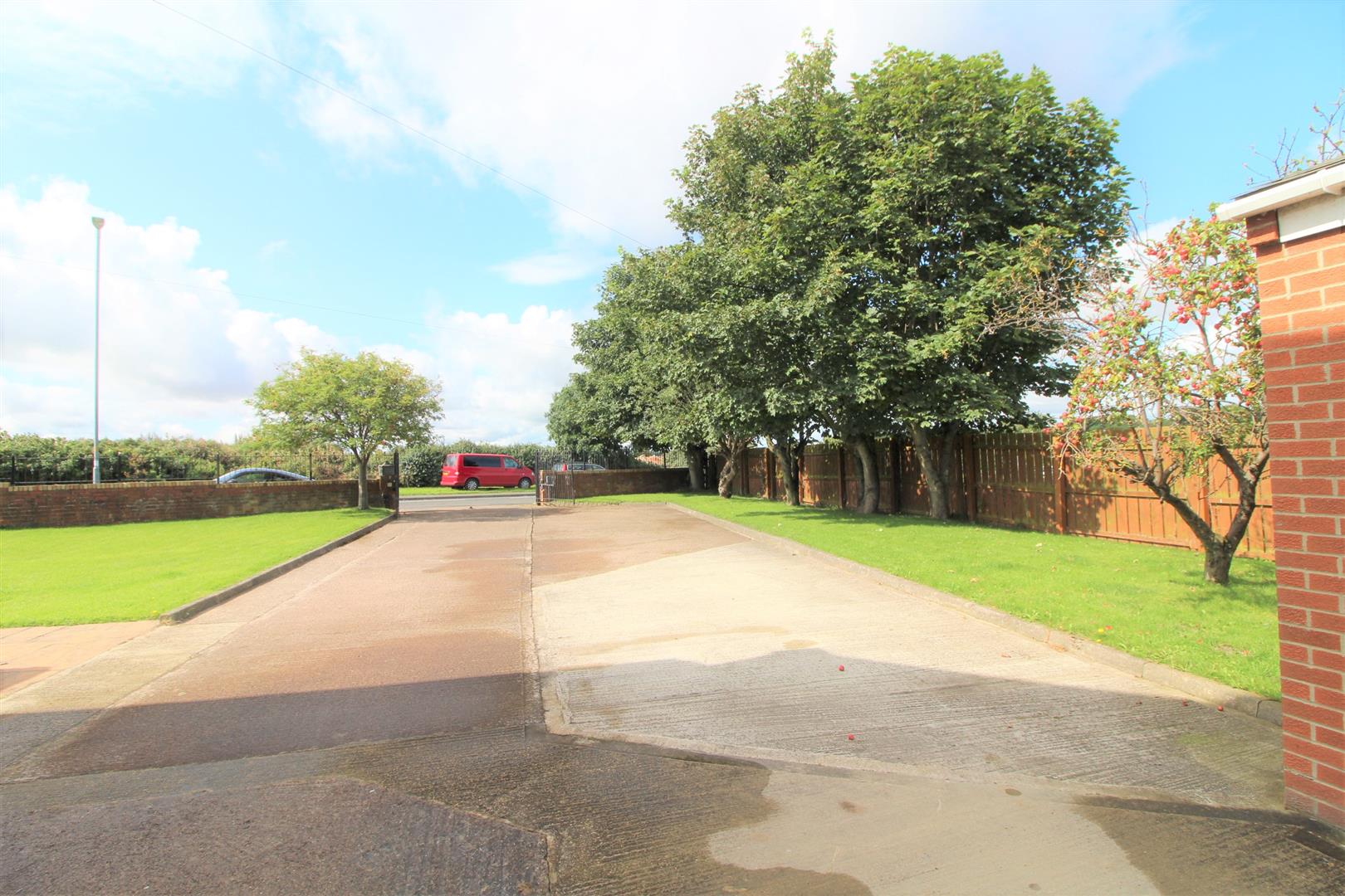 Property Woodhorn Demesne, NewbigginByTheSea House SemiDetached